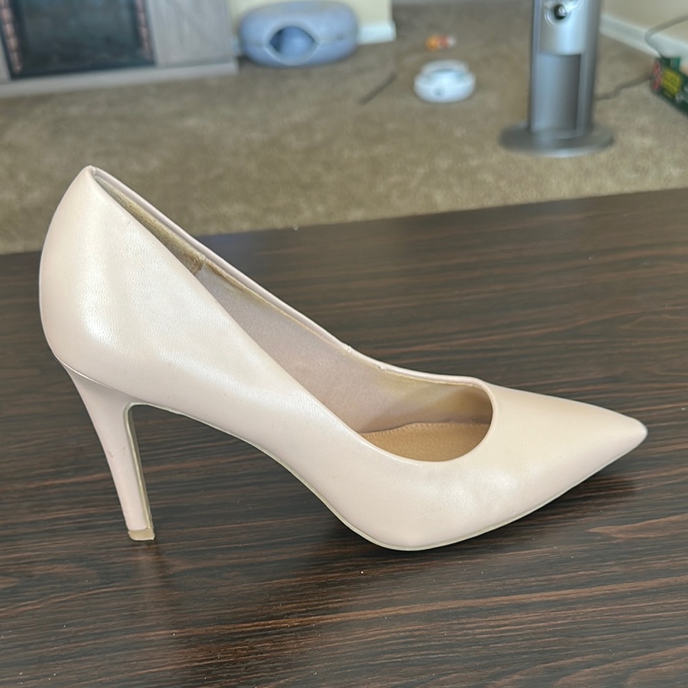 Christian Siriano Cream Stiletto Heels